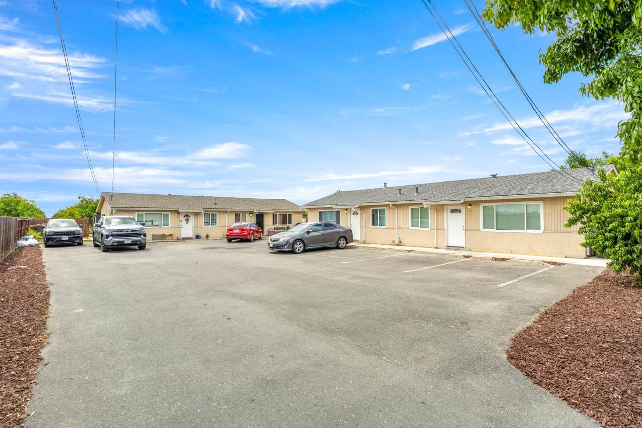https://bt-photos.global.ssl.fastly.net/sacramento/1280_boomver_2_561103423-2.jpg