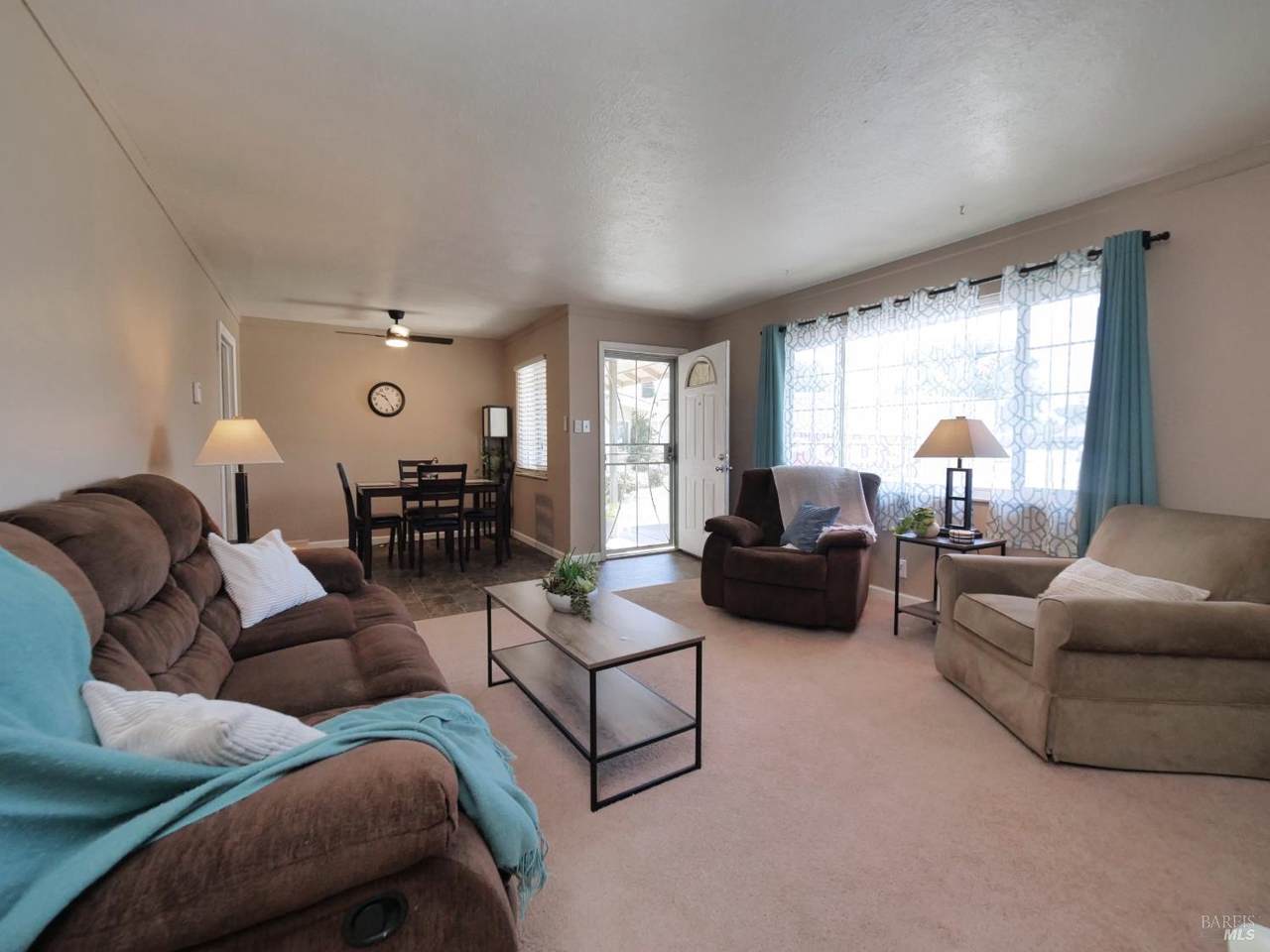 https://bt-photos.global.ssl.fastly.net/sacramento/1280_boomver_2_561170210-2.jpg