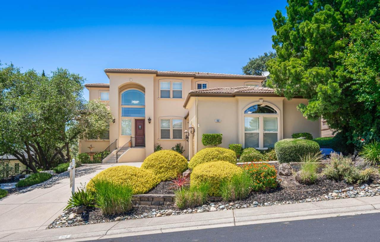 153 Flat Rock Court - Photo 1