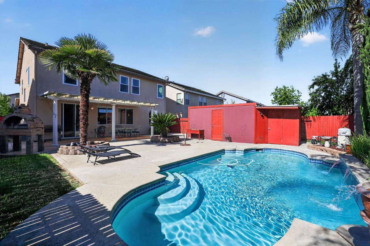 https://bt-photos.global.ssl.fastly.net/sacramento/1280_boomver_2_561170587-2.jpg