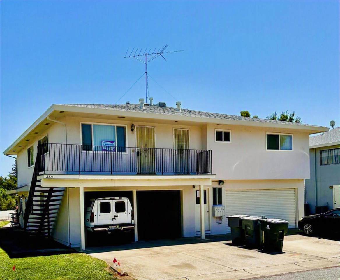 3511 Town Court - Photo 1