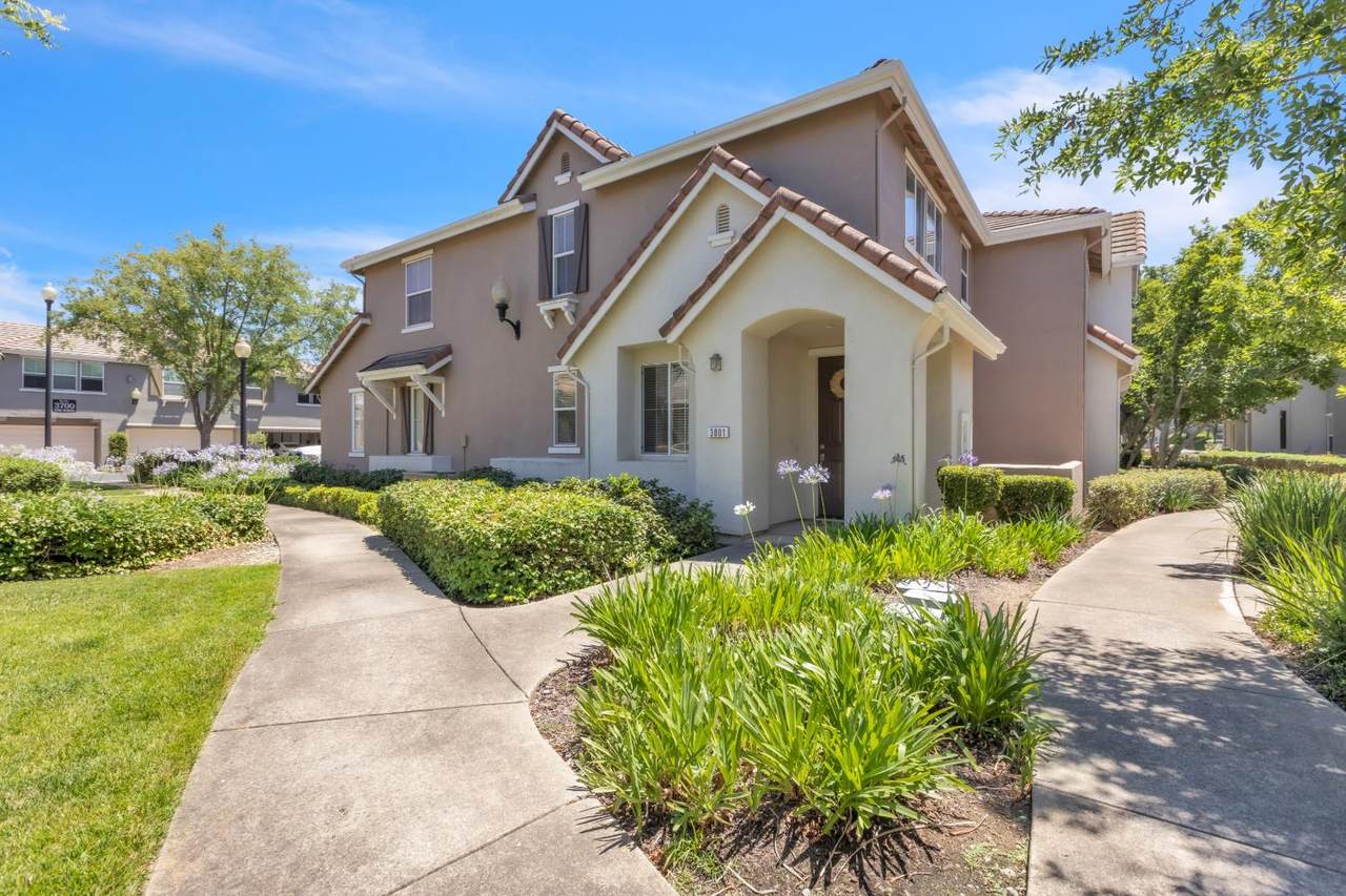 https://bt-photos.global.ssl.fastly.net/sacramento/1280_boomver_2_561179830-2.jpg