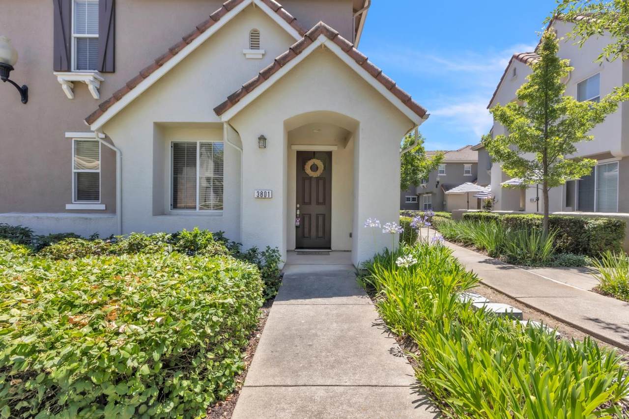 https://bt-photos.global.ssl.fastly.net/sacramento/1280_boomver_2_561179830-2.jpg