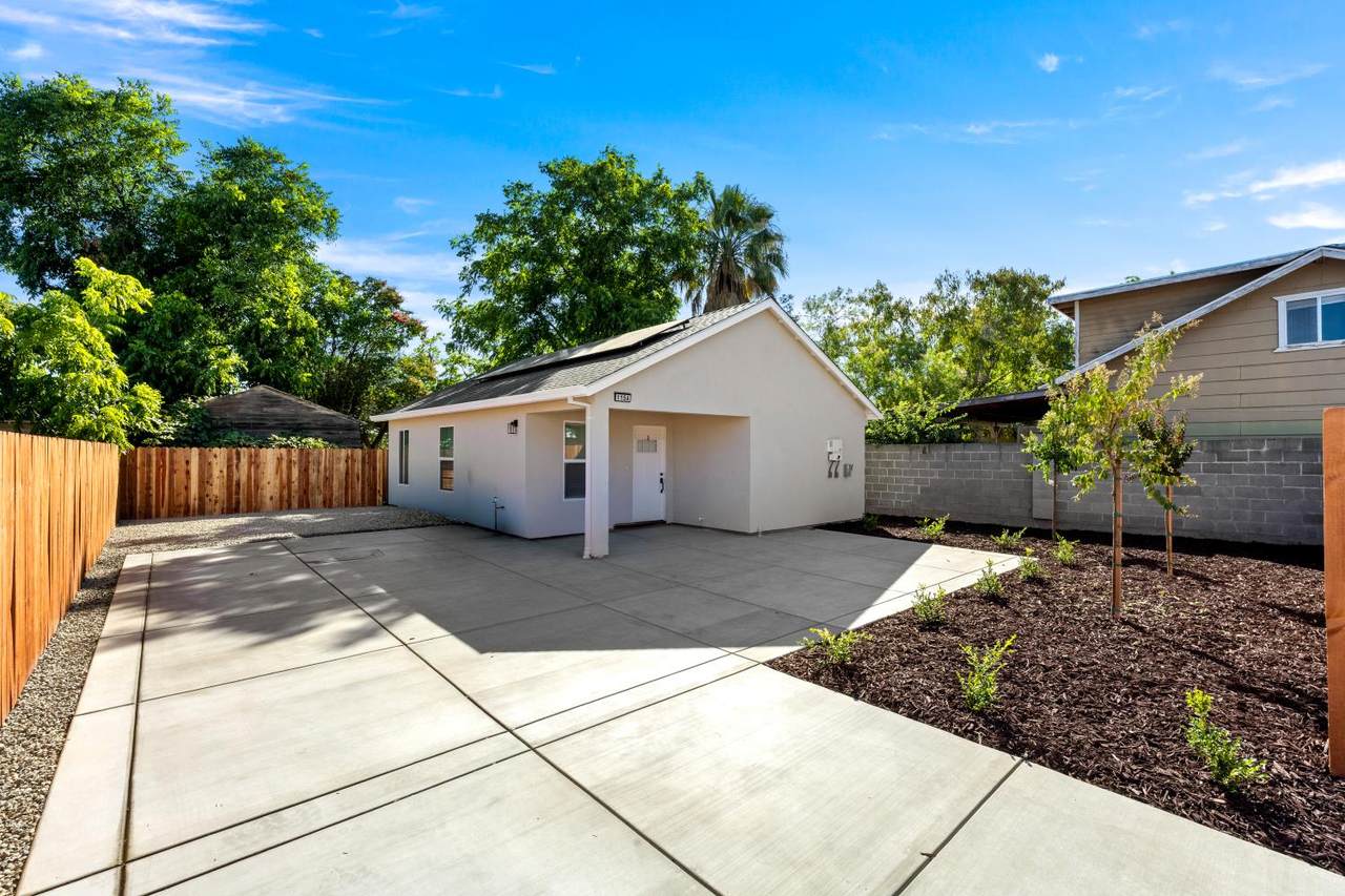 https://bt-photos.global.ssl.fastly.net/sacramento/1280_boomver_2_561186375-2.jpg