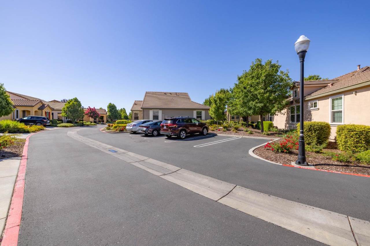 https://bt-photos.global.ssl.fastly.net/sacramento/1280_boomver_2_561187014-2.jpg