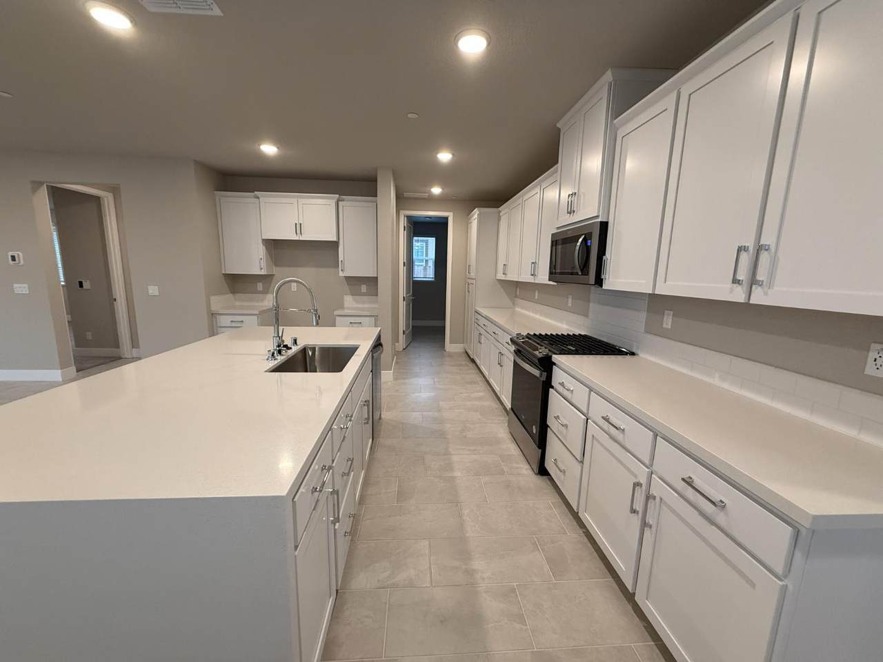 https://bt-photos.global.ssl.fastly.net/sacramento/orig_boomver_1_561187210-2.jpg