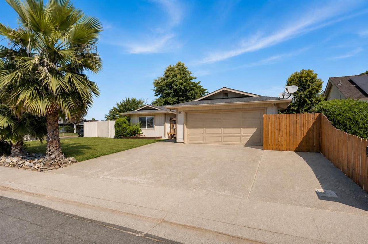 https://bt-photos.global.ssl.fastly.net/sacramento/1280_boomver_2_561188411-2.jpg