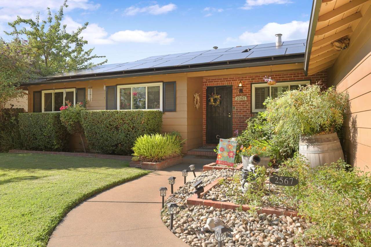 https://bt-photos.global.ssl.fastly.net/sacramento/1280_boomver_2_561195023-2.jpg