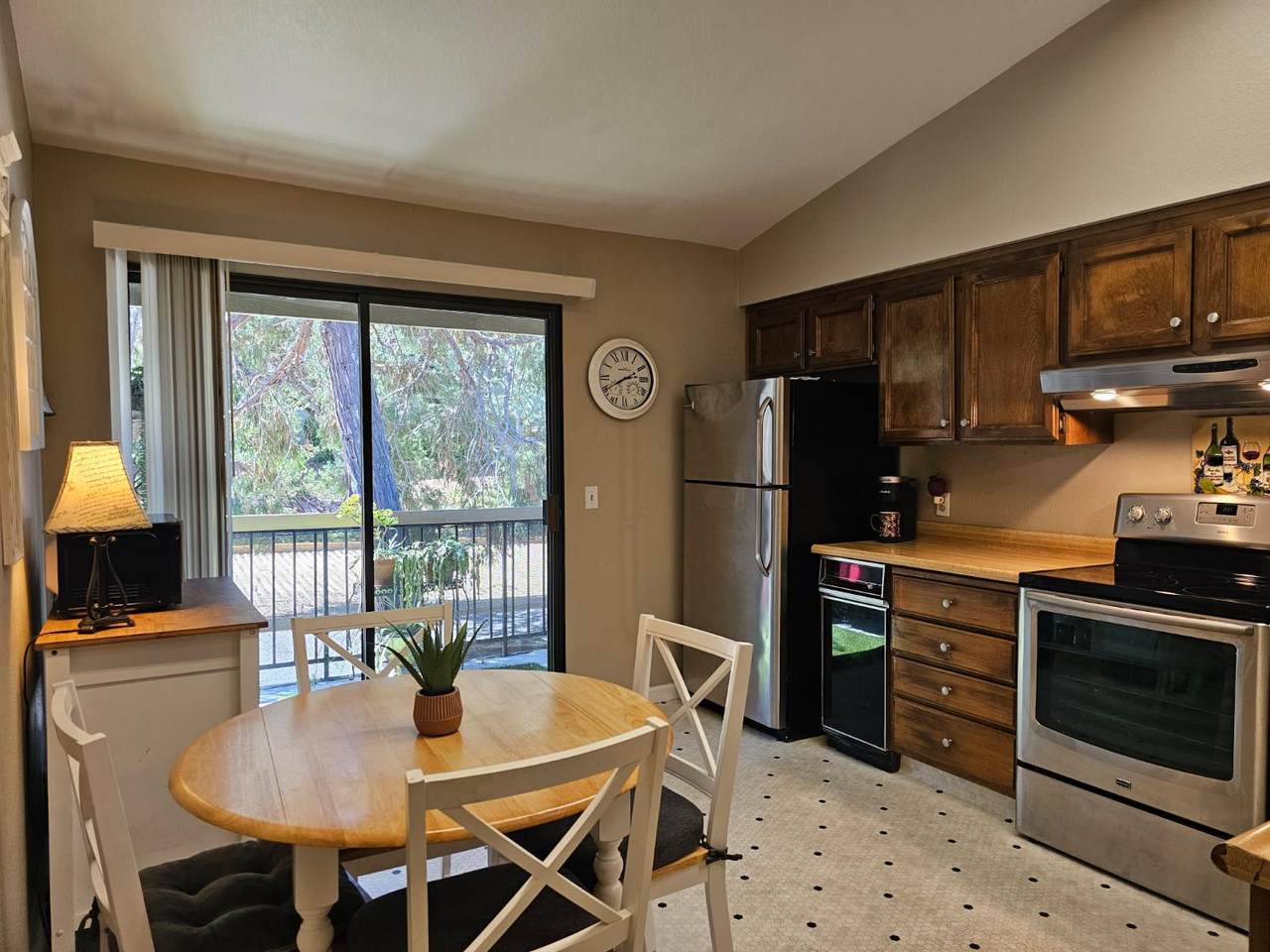 13017 Lincoln Way - Photo 1