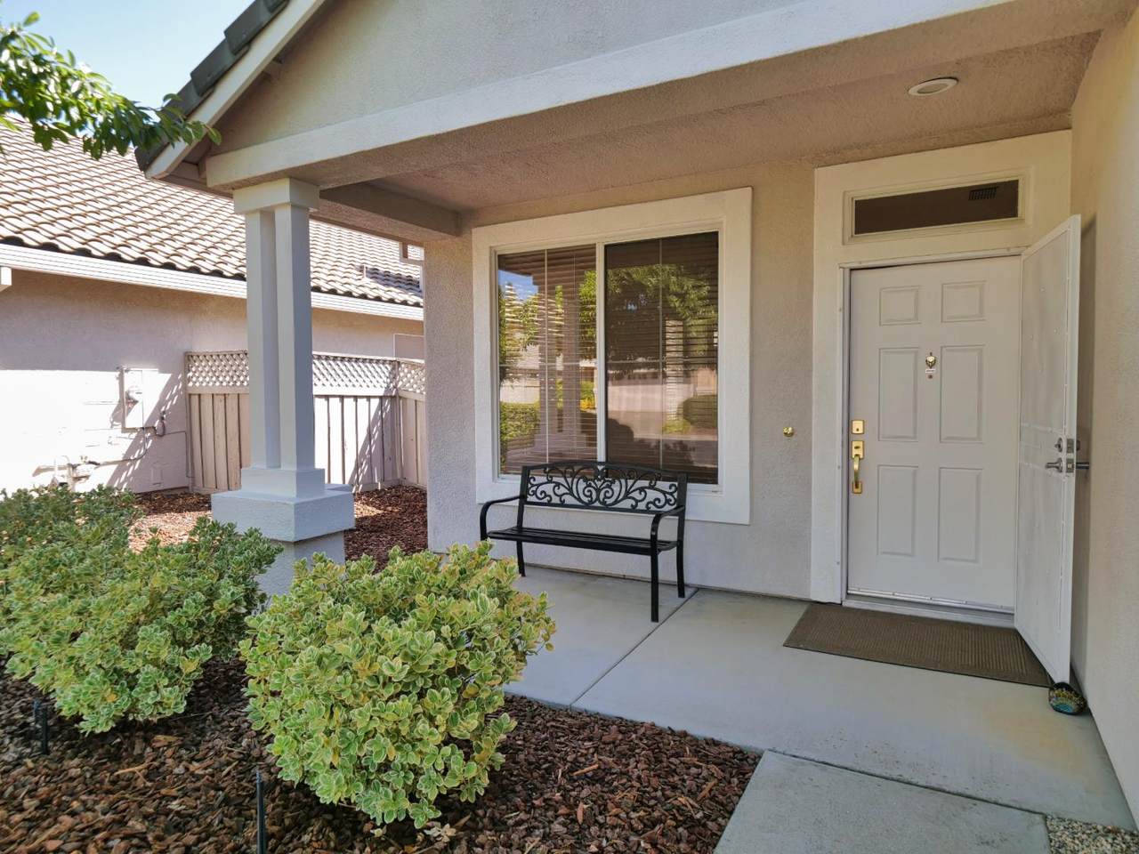 https://bt-photos.global.ssl.fastly.net/sacramento/1280_boomver_2_561196879-2.jpg
