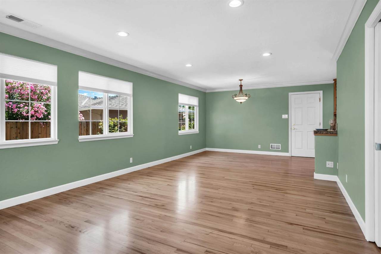 https://bt-photos.global.ssl.fastly.net/sacramento/1280_boomver_1_561201223-2.jpg