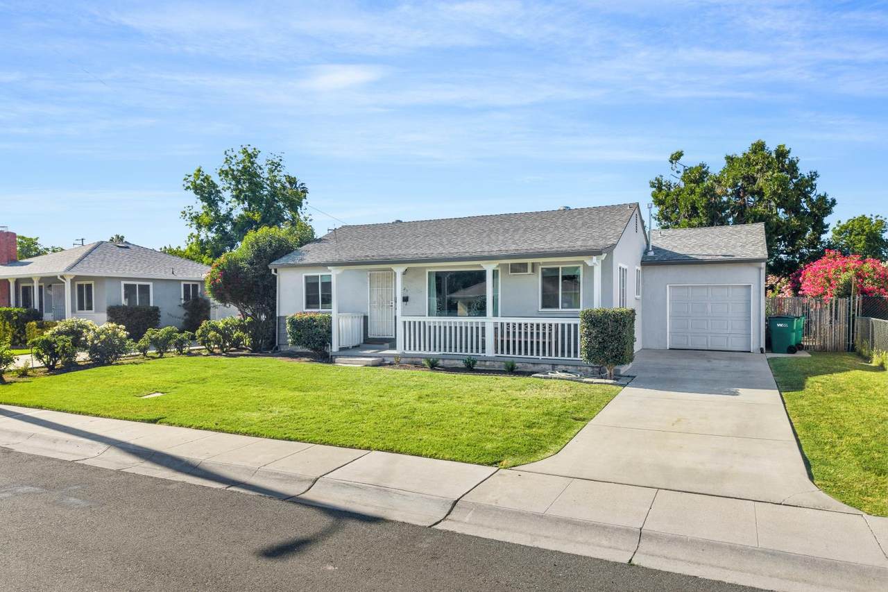 3121 Princeton Avenue - Photo 1