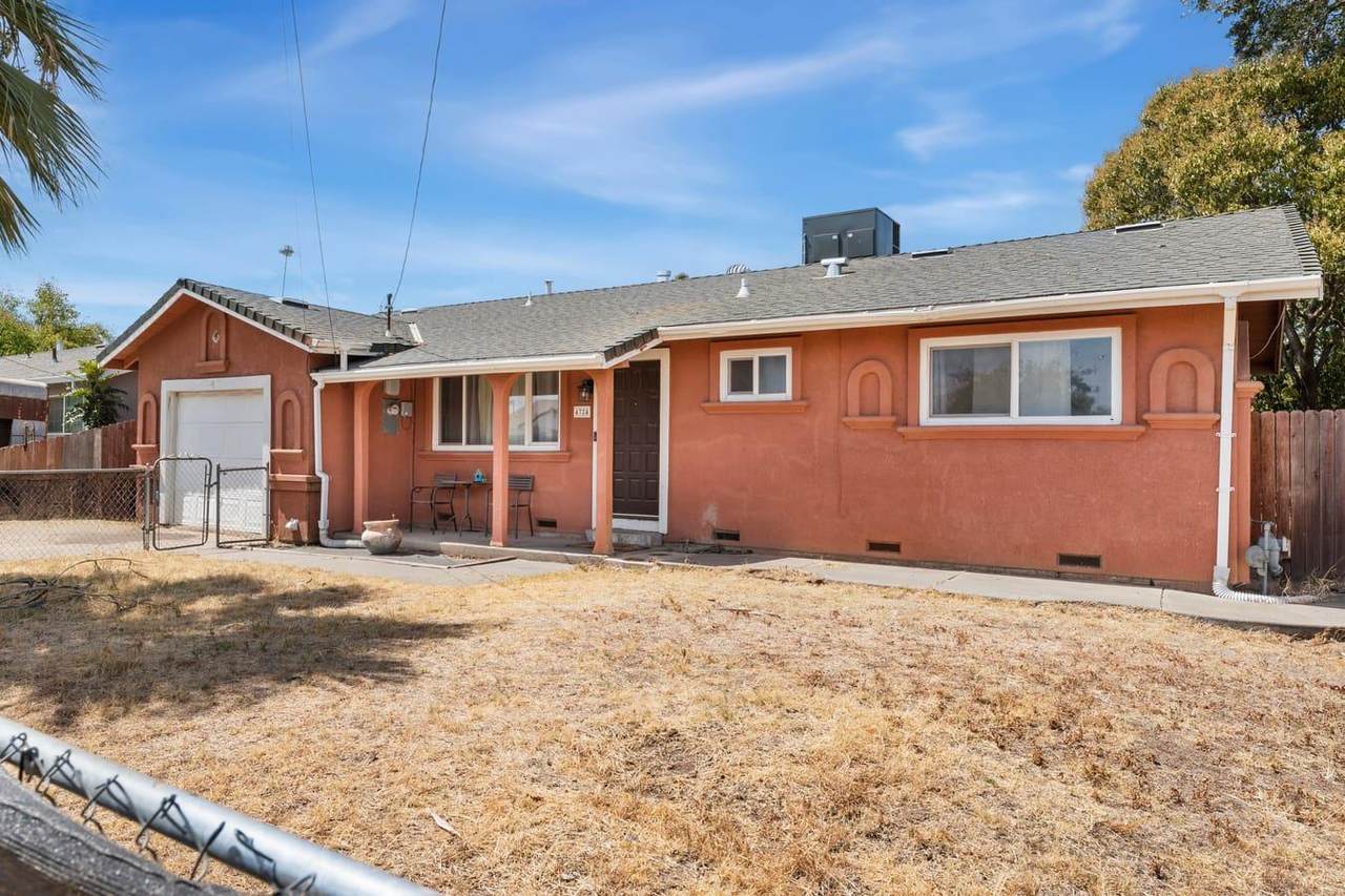 4724 Ardmore Avenue - Photo 1