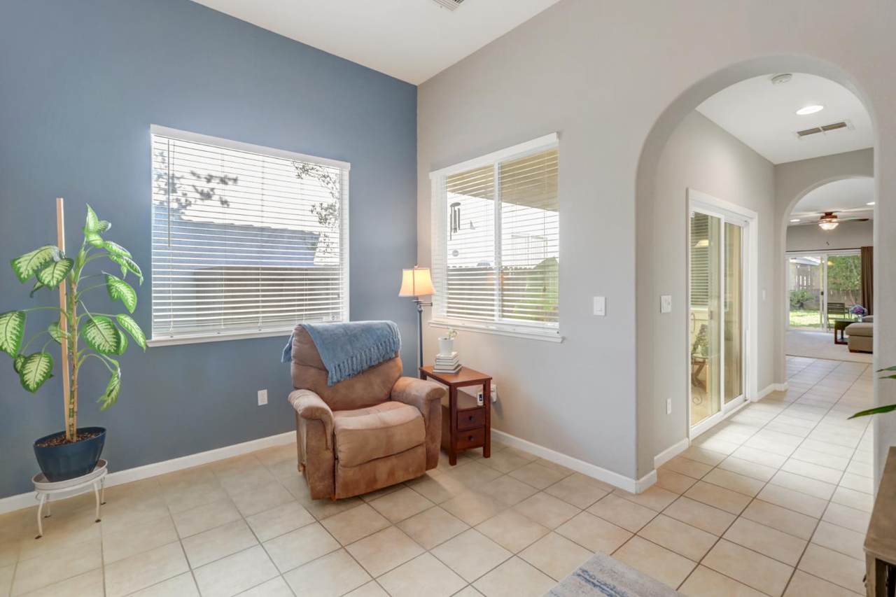 https://bt-photos.global.ssl.fastly.net/sacramento/1280_boomver_2_561212074-2.jpg