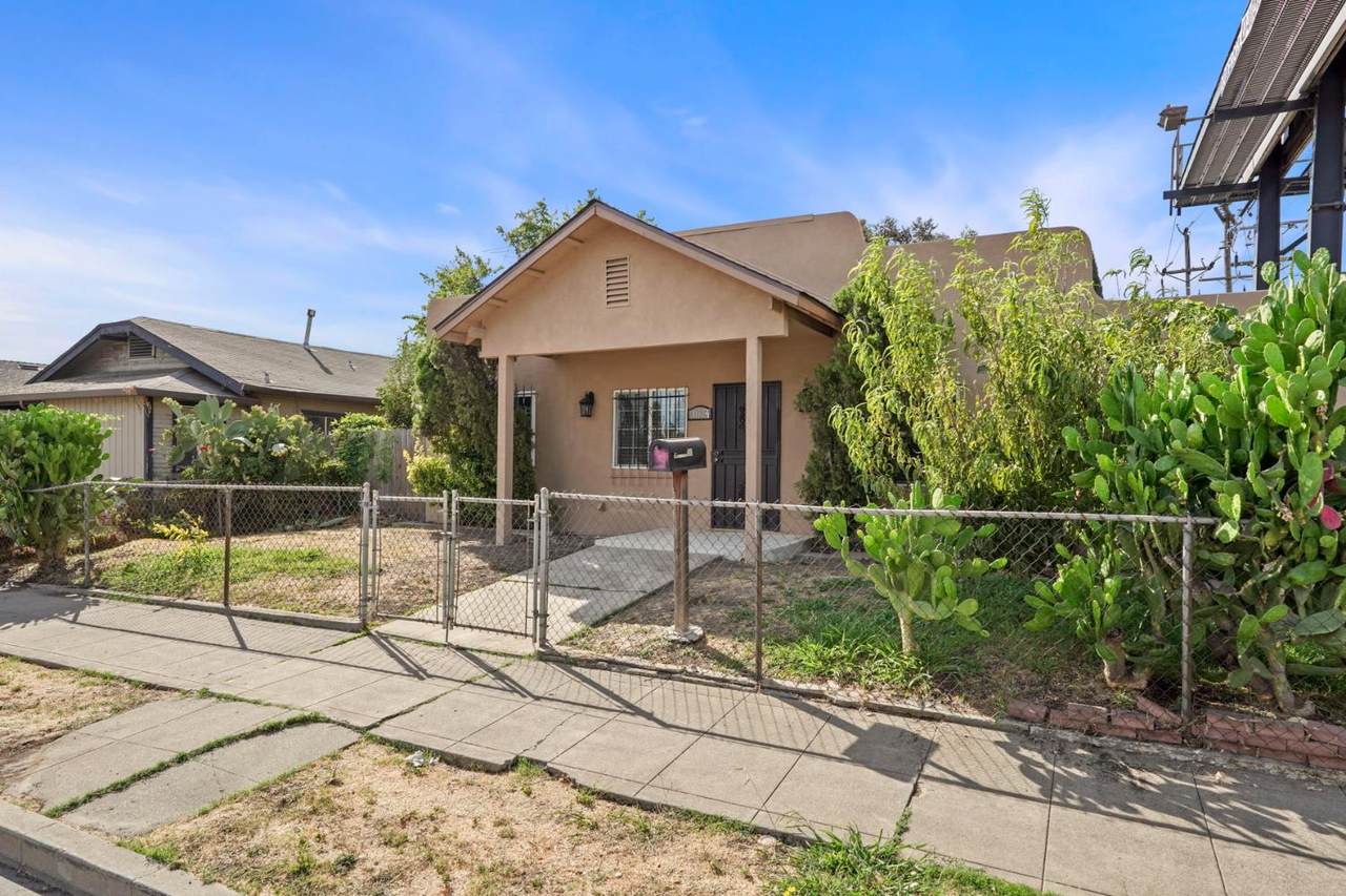 https://bt-photos.global.ssl.fastly.net/sacramento/1280_boomver_2_561214511-2.jpg