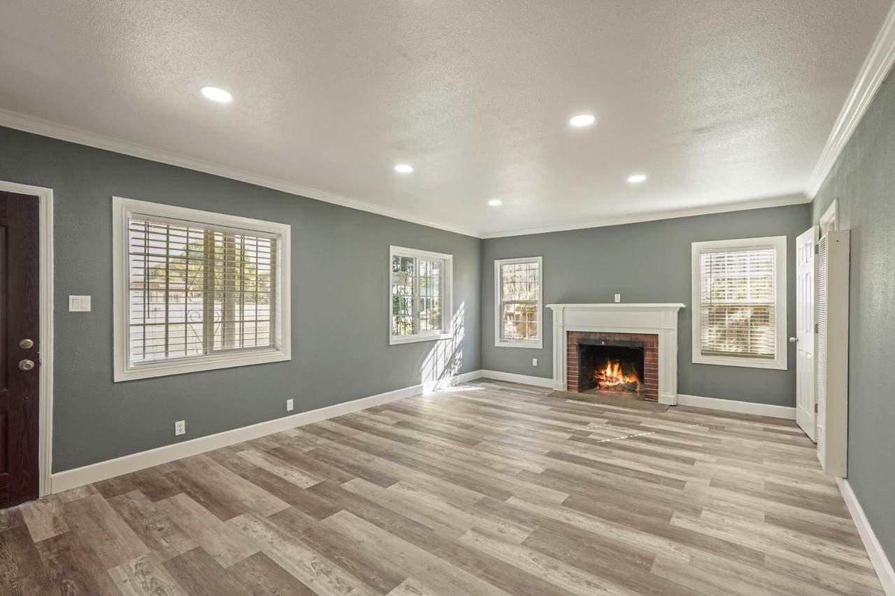 https://bt-photos.global.ssl.fastly.net/sacramento/1280_boomver_2_561214511-2.jpg