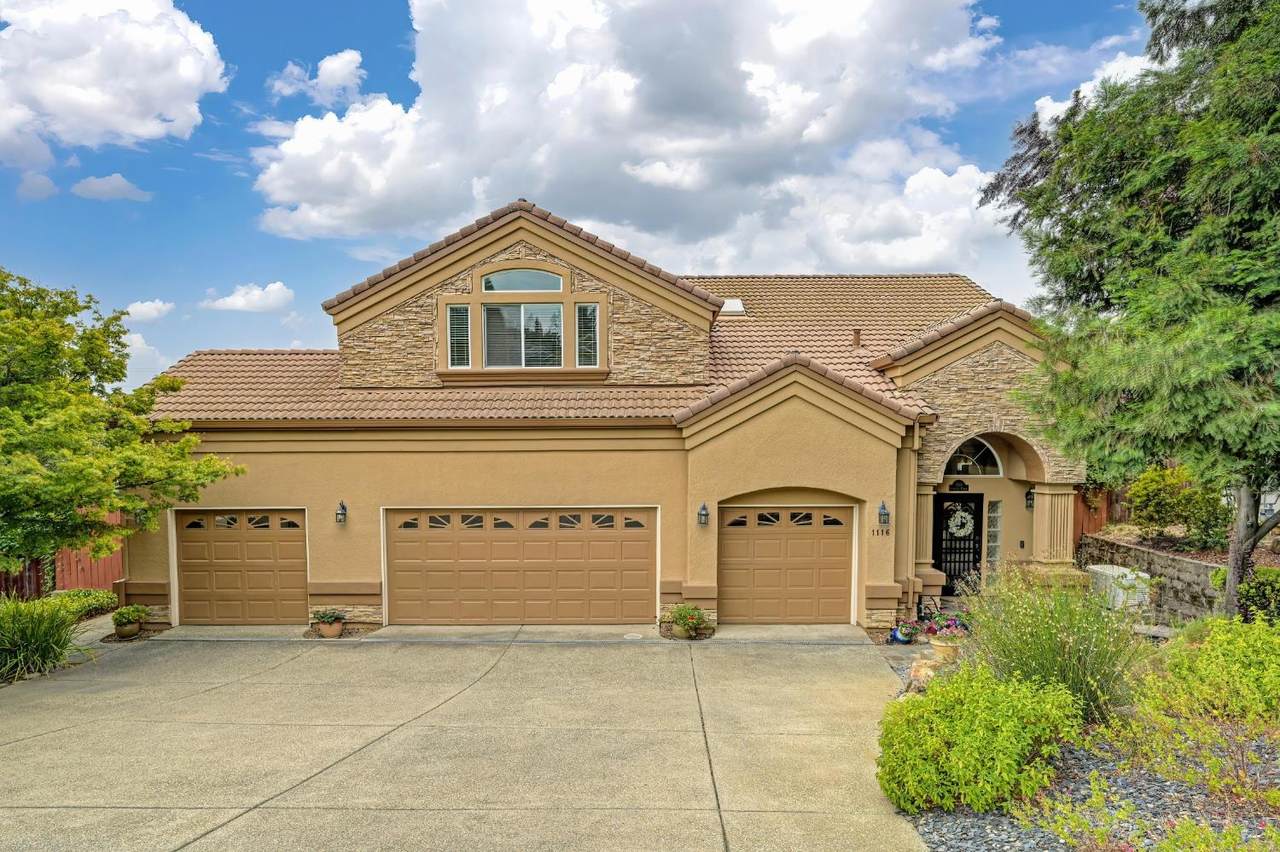 1116 Crestline Circle - Photo 1