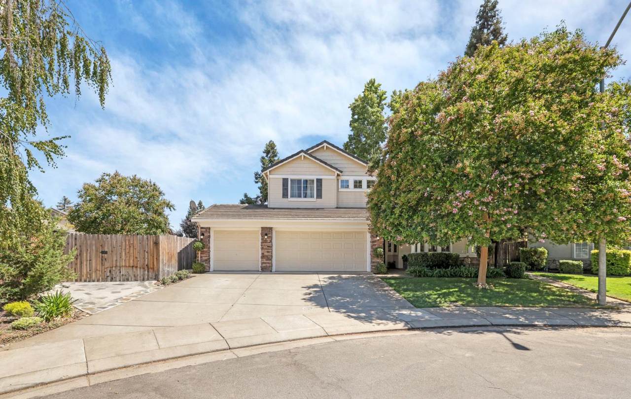 5262 Flor Court - Photo 1