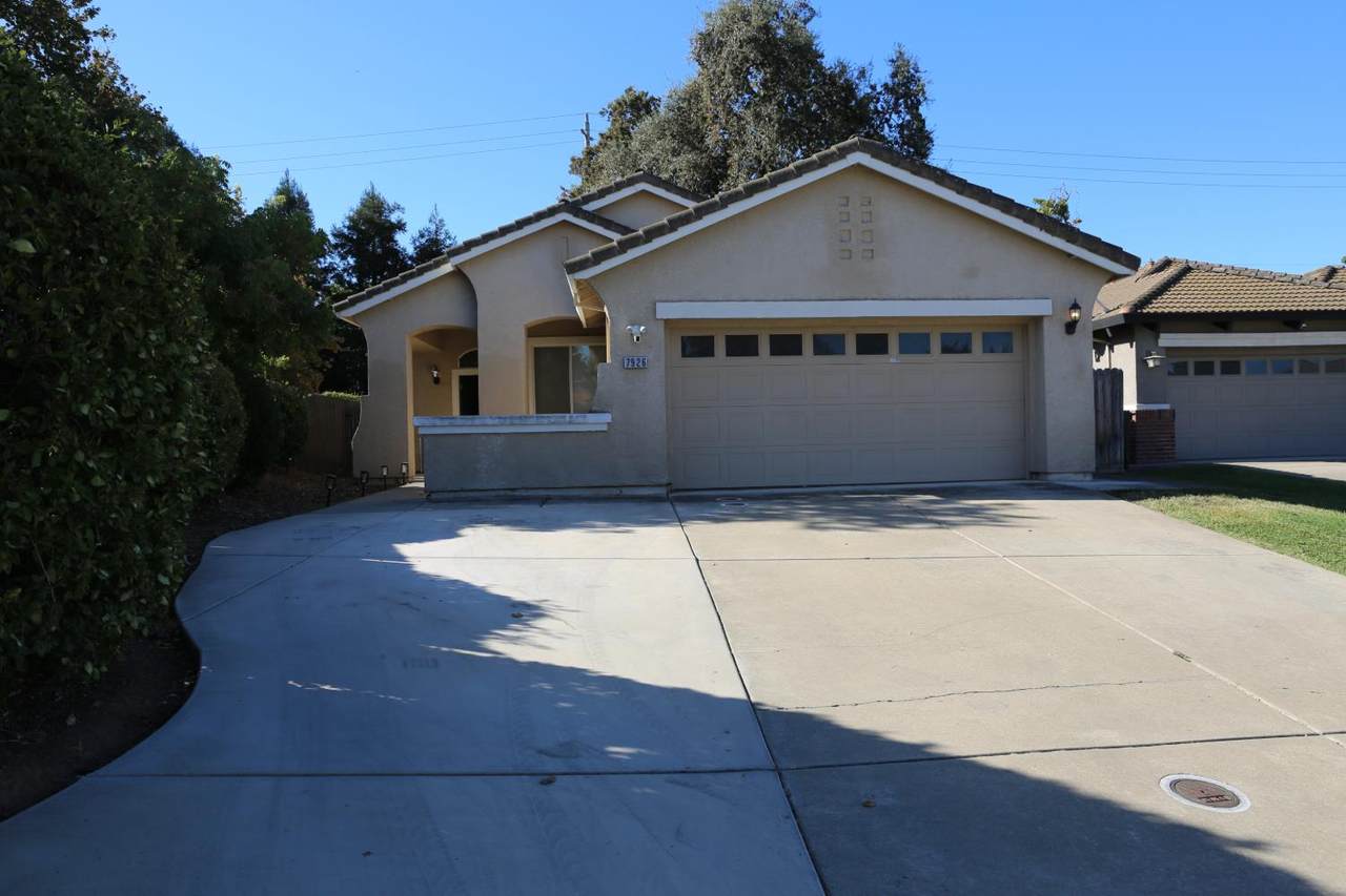 7926 Mansell Way - Photo 1