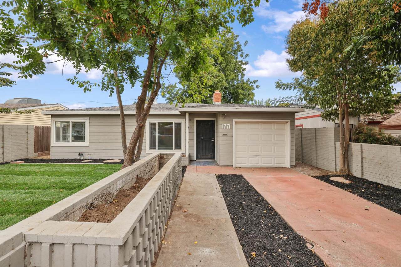 1771 Del Rio Drive - Photo 1