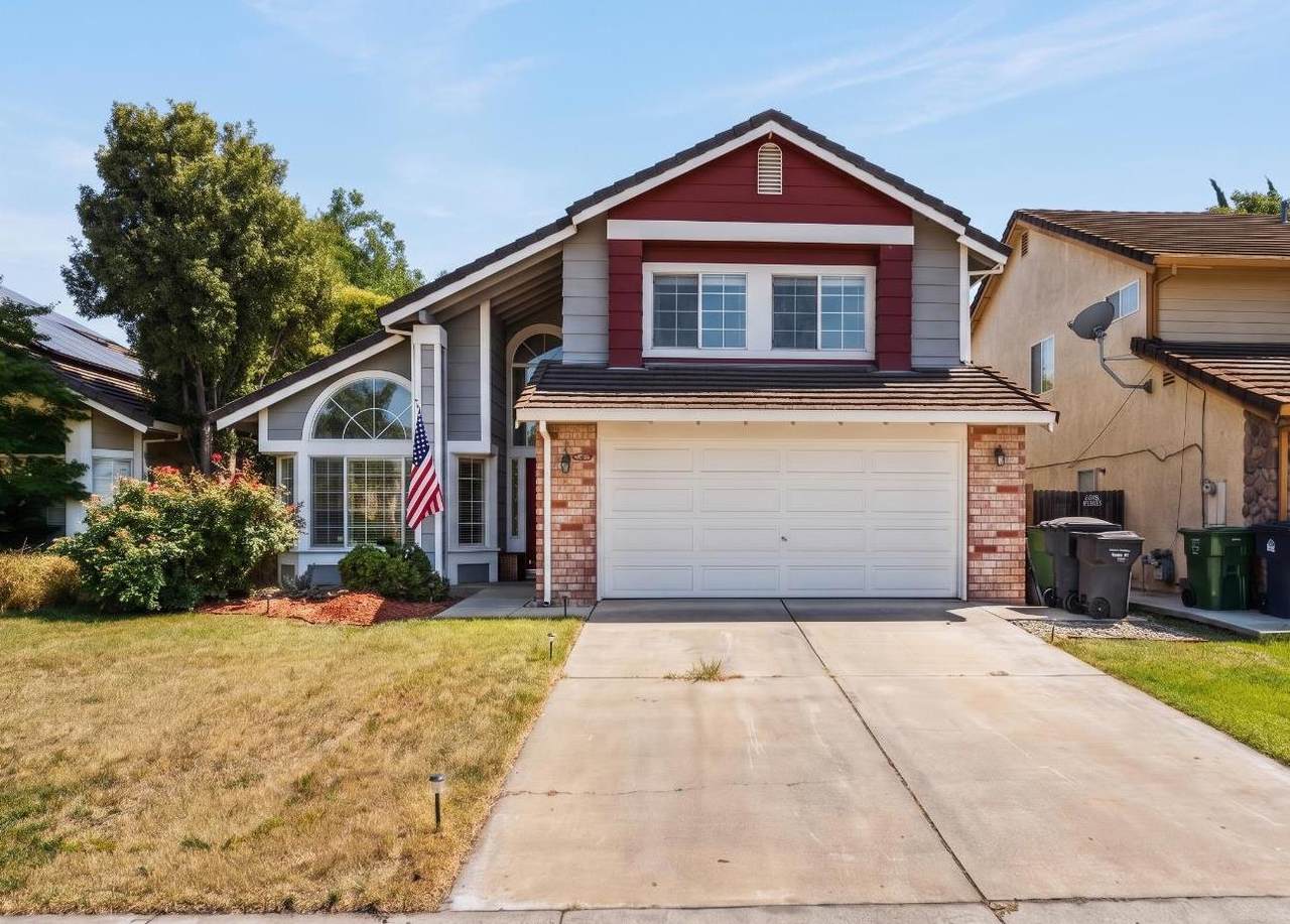132 Henry Court - Photo 1