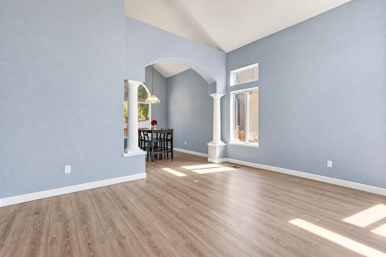 https://bt-photos.global.ssl.fastly.net/sacramento/1280_boomver_1_561229488-2.jpg