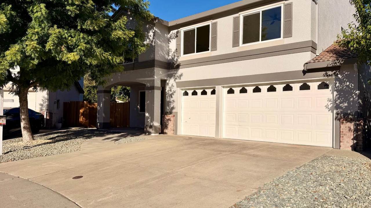 https://bt-photos.global.ssl.fastly.net/sacramento/1280_boomver_2_561229545-2.jpg