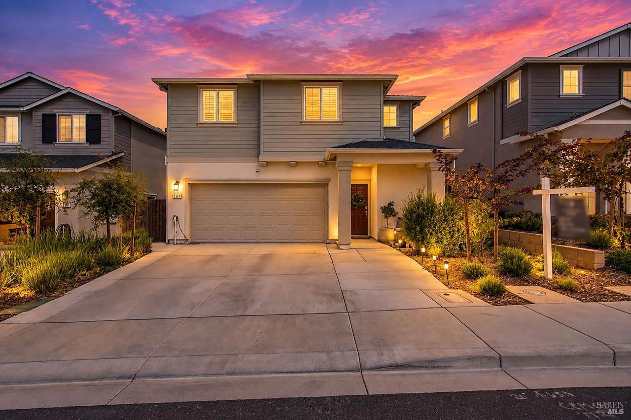 146 Junegrass Street - Photo 1