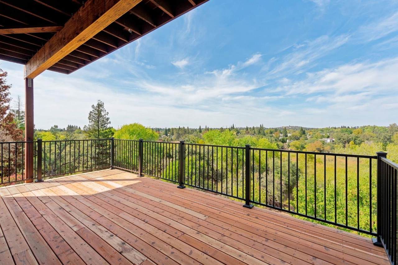https://bt-photos.global.ssl.fastly.net/sacramento/1280_boomver_2_561230457-2.jpg