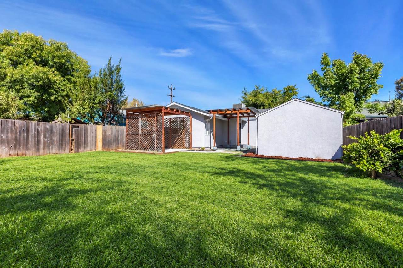 https://bt-photos.global.ssl.fastly.net/sacramento/1280_boomver_2_561231296-2.jpg