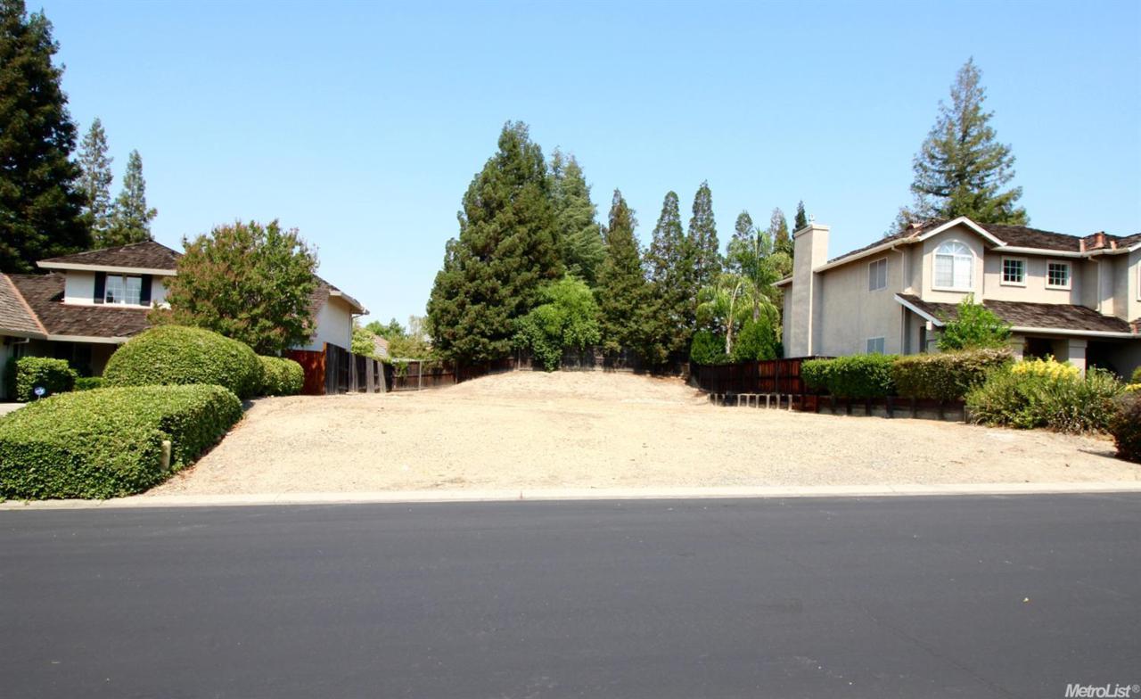 2667 Stockwood Drive - Photo 1