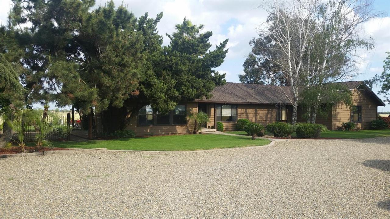 5616 Washington - Photo 1