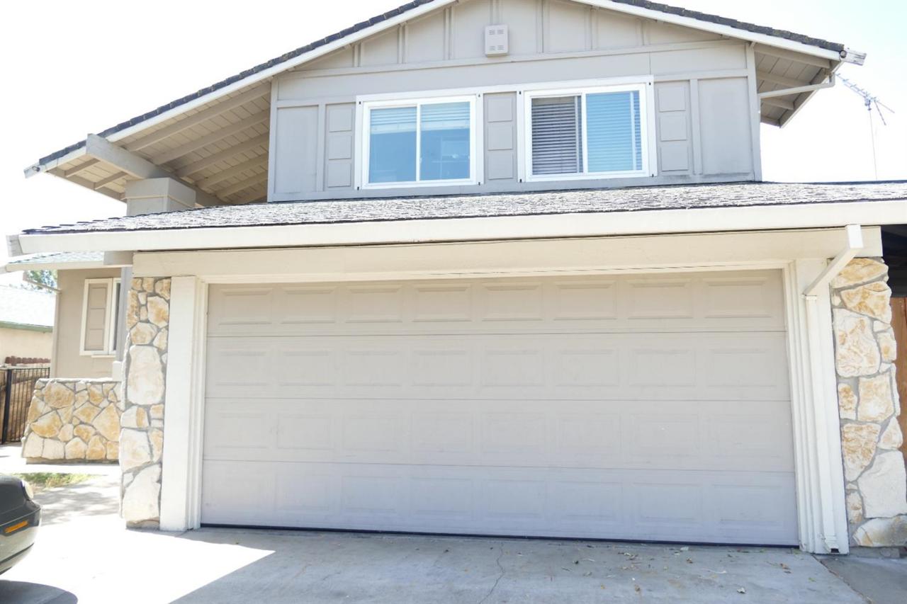 7712 Renton - Photo 1