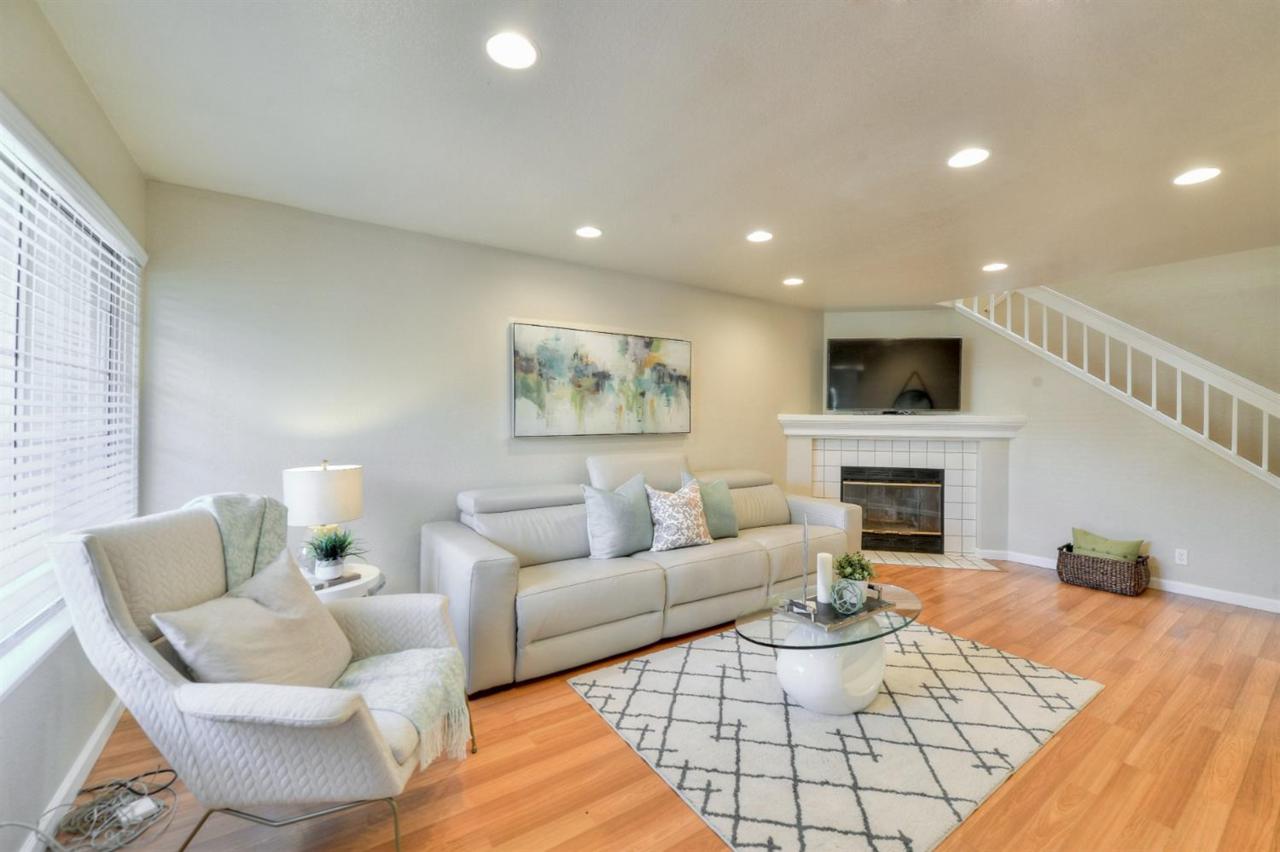 5125 Shalimar Circle - Photo 1