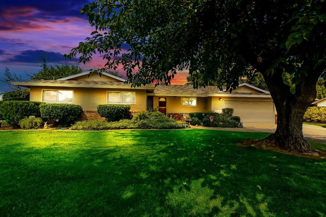 2038 Watts Avenue - Photo 1
