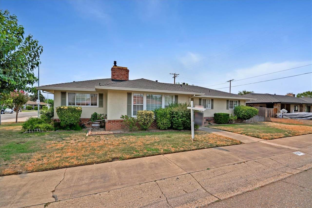 700 Tokay Street - Photo 1