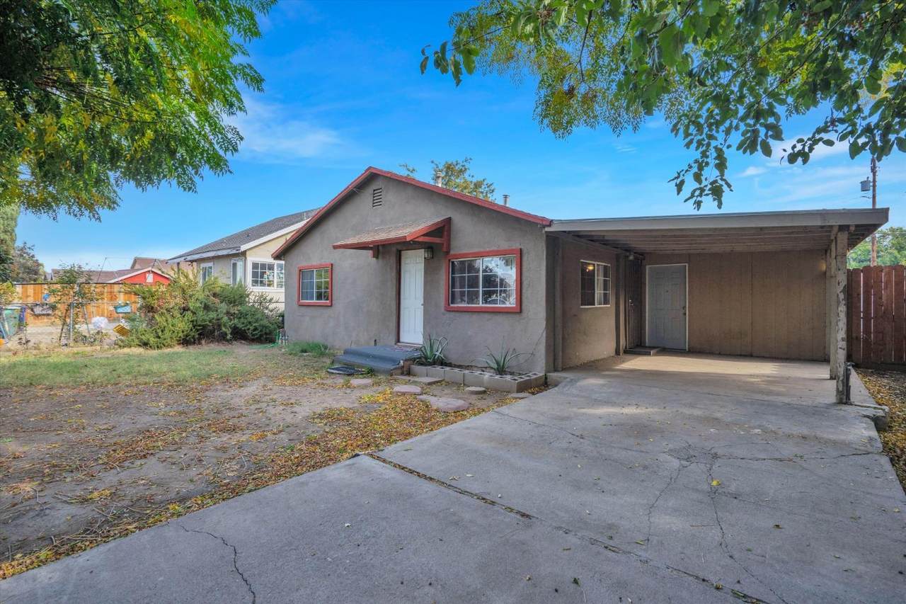 1760 Denver Street - Photo 1