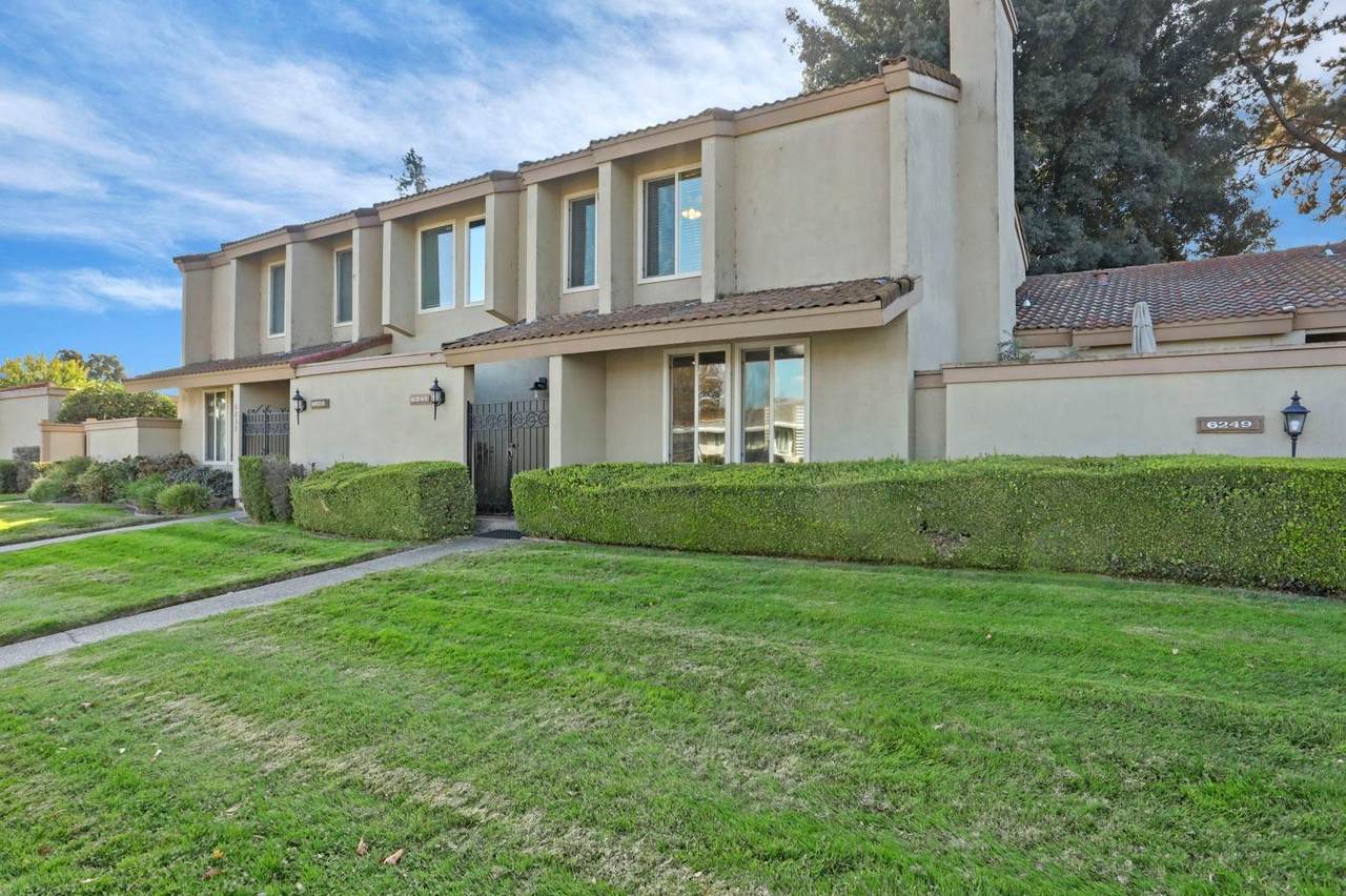 6241 Cumberland Place - Photo 1