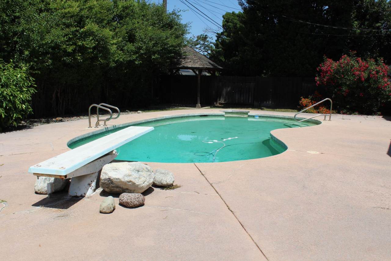 1624 Upland Drive - Photo 1