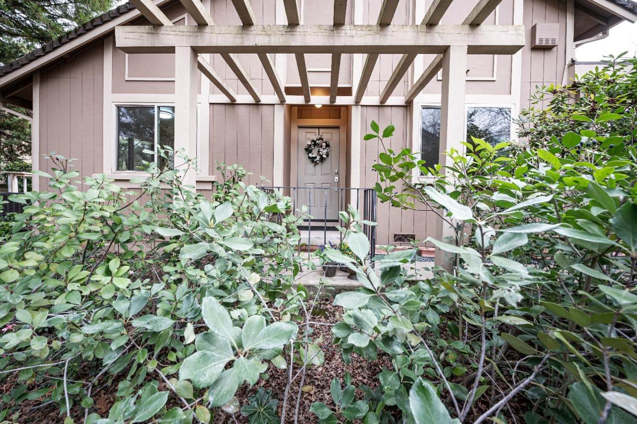 7012 Rancho Mirage Court - Photo 1