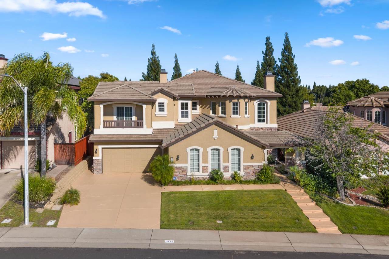 1876 Grazziani Way - Photo 1