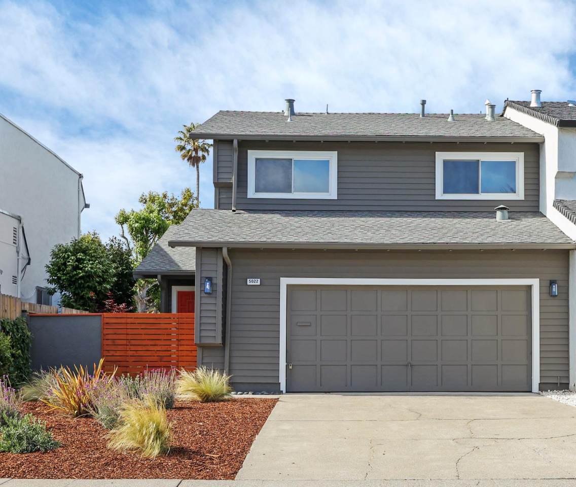 5022 Fray Avenue - Photo 1