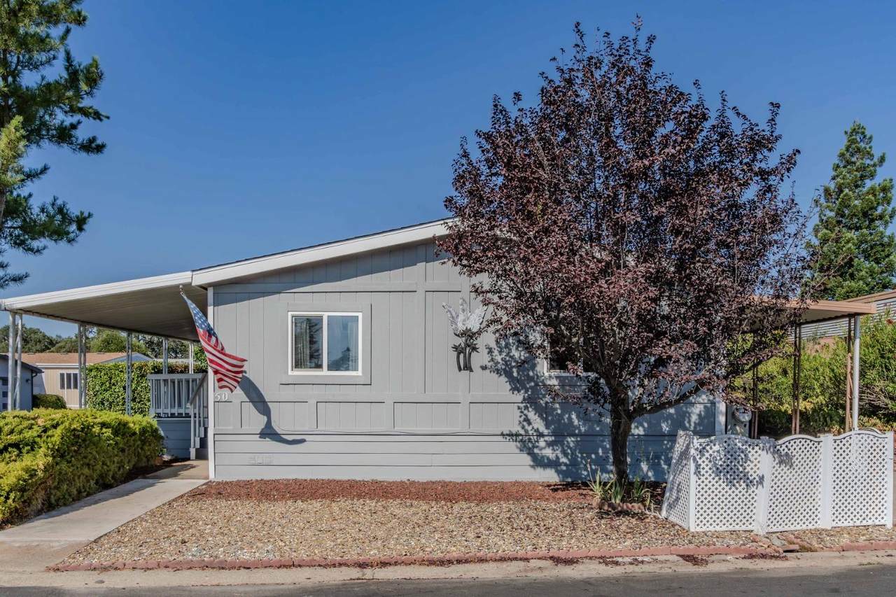 20 Rollingwood Drive - Photo 1