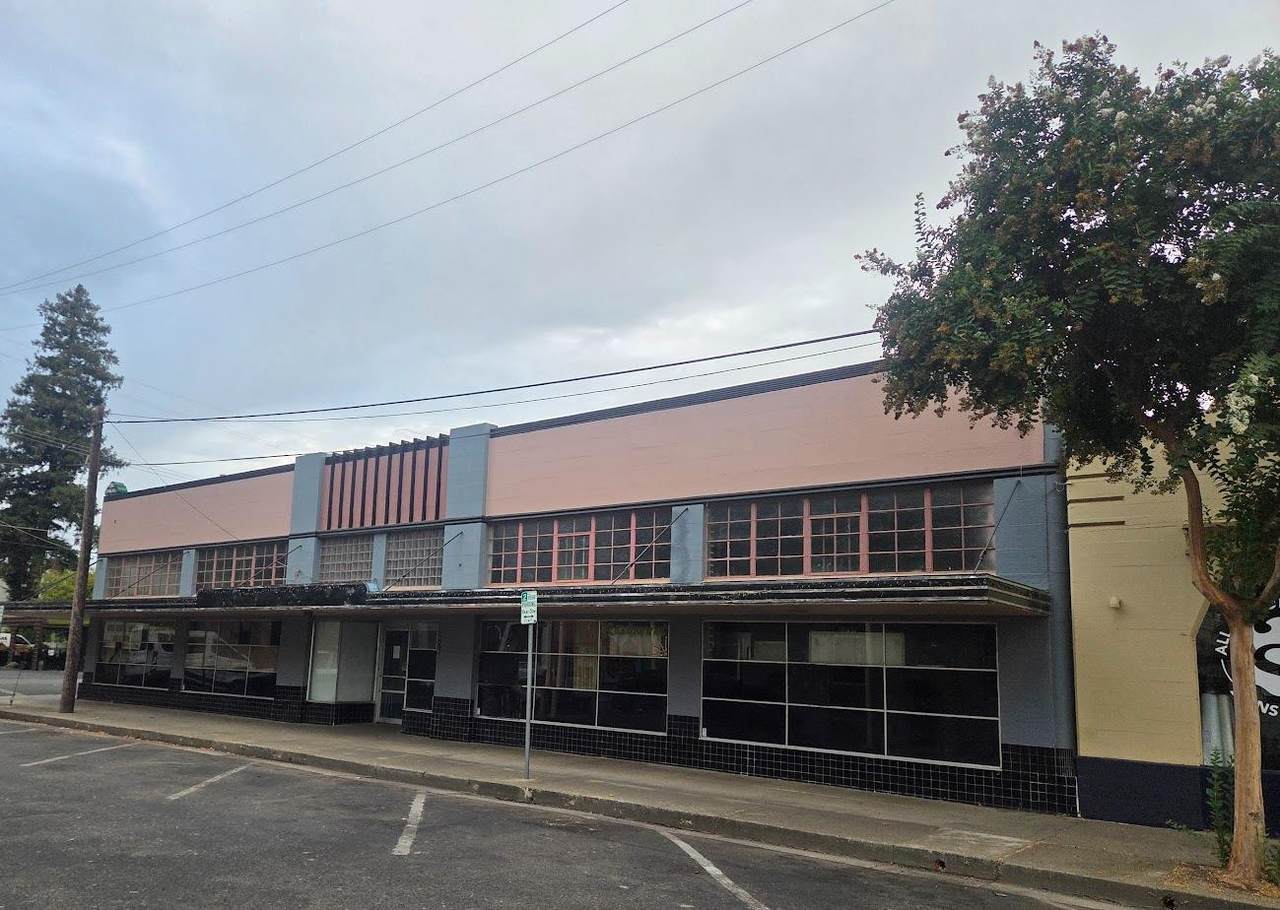 534 Bush St - Photo 1