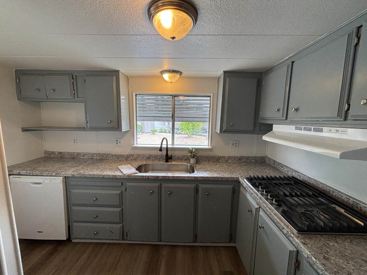 5040 Jackson Street - Photo 1