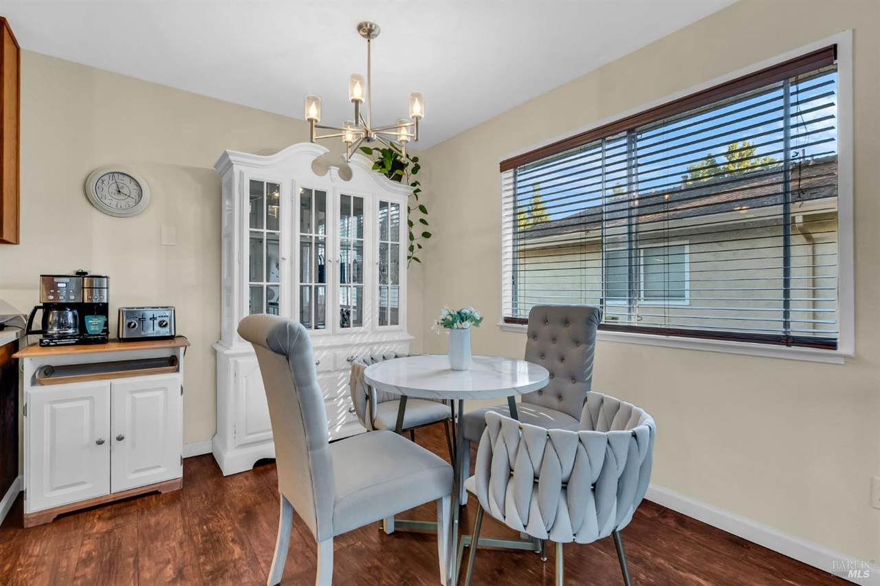 1951 Aletha Lane - Photo 1