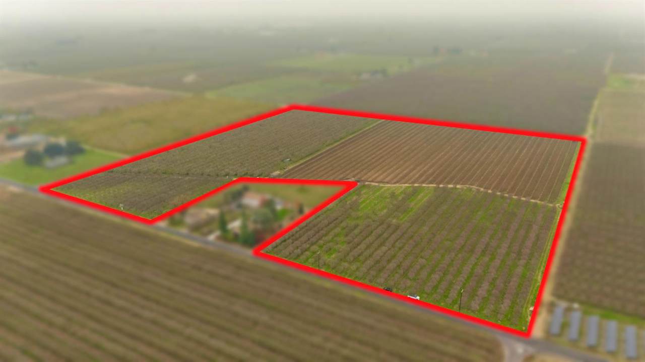 16221 Carrolton Road - Photo 1