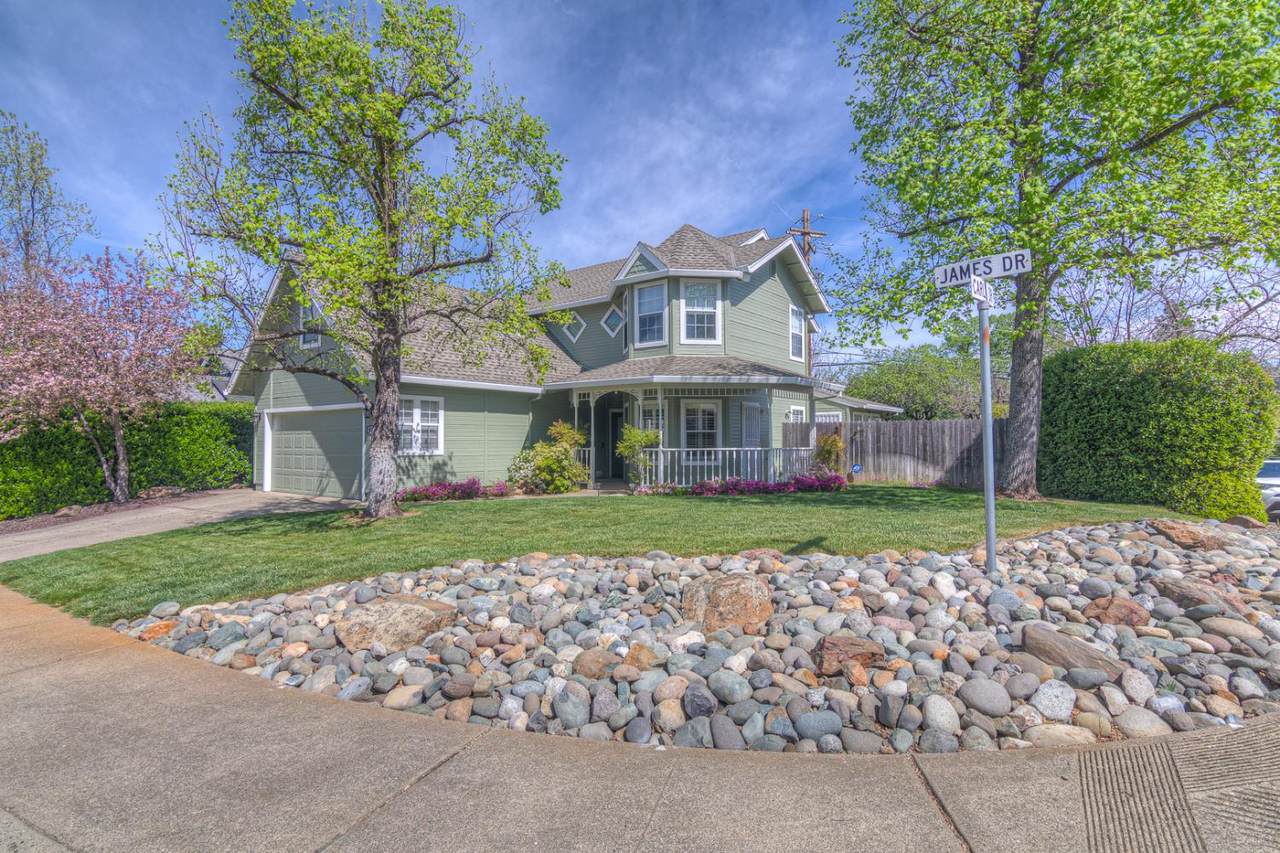 629 James Drive - Photo 1