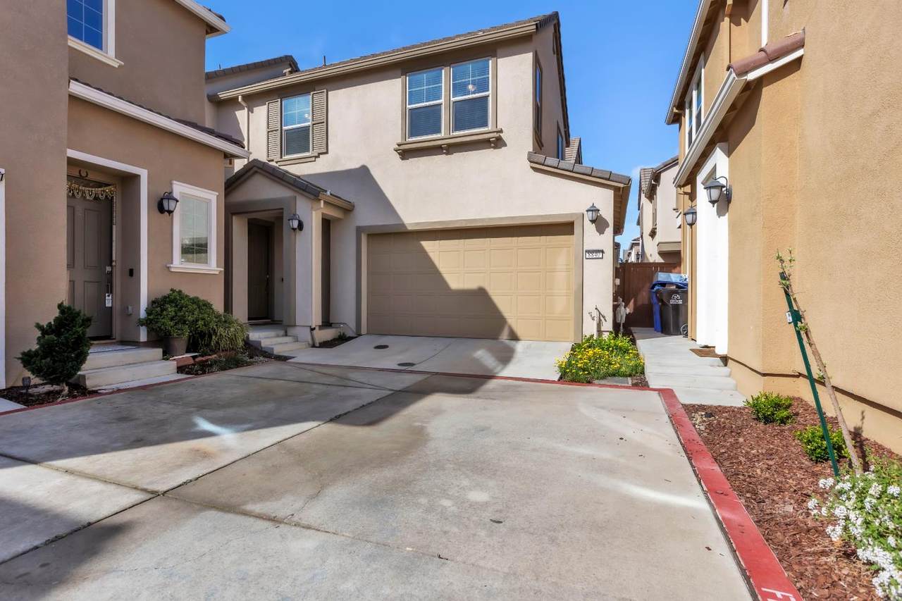 https://bt-photos.global.ssl.fastly.net/sacramento/1280_boomver_3_561062705-2.jpg