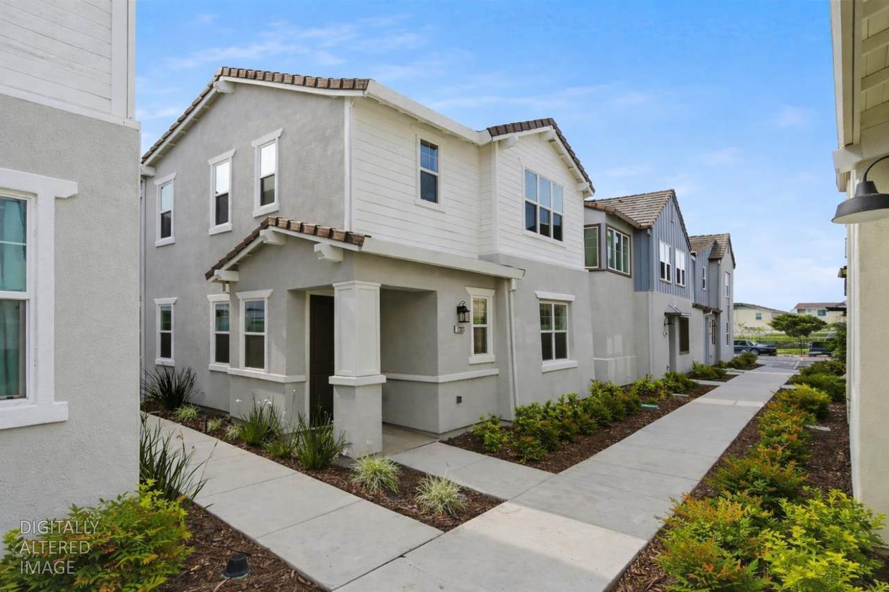 https://bt-photos.global.ssl.fastly.net/sacramento/1280_boomver_3_561073183-2.jpg